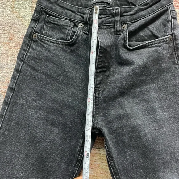 Zara jeans - Picture 3 of 5